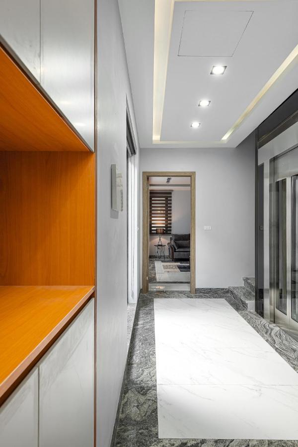 Ami House Aparthotel Hanoi Exteriör bild