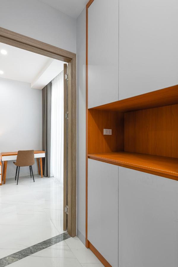 Ami House Aparthotel Hanoi Exteriör bild